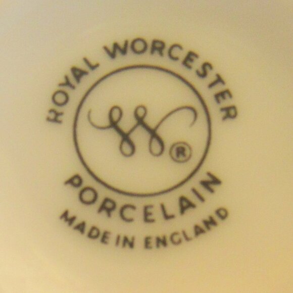 Royal Worcester Country Kitchen Single Egg Coddler Metal Lid    C1111 - Picture 4 of 4